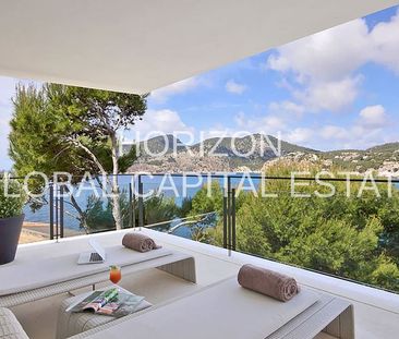 8 room luxury Villa for rent in es Camp de Mar, Spain - Photo 4