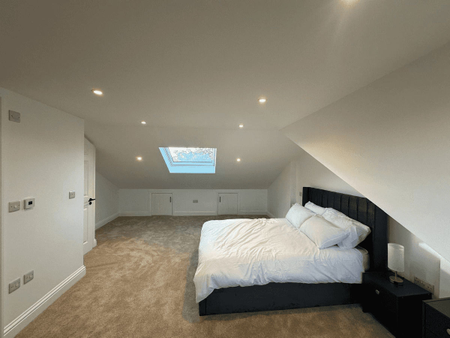 Hervey Road, London, SE3 - Photo 3