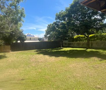 14 ALLOWRIE STREET, Stafford QLD 4053 - House For Rent | Domain - Photo 1