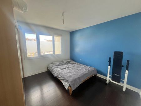 Location Appartement 3 pièces 75m² VALENCE 26000 - Photo 3