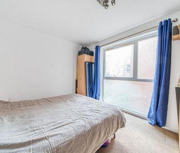 Bollo Bridge Road, Sunninghill Court, London, W3 - Photo 2