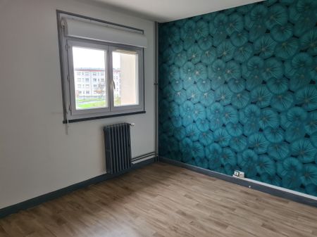 Location - Appartement T4 - 72 m² - Montbéliard - Photo 2