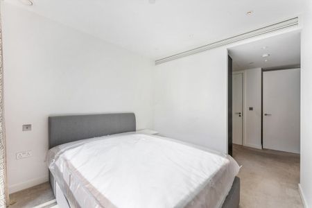 A modern seventh-floor apartment in the heart of Aldgate, E1. - Photo 4