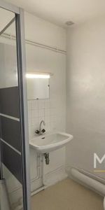 Location Appartement 2 pièces 48m² LA SOUTERRAINE 23300 - Photo 3