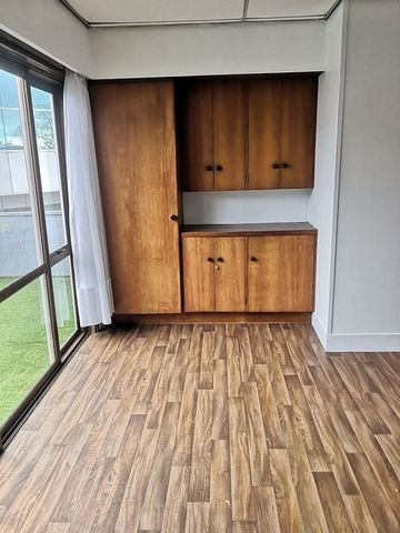 LOCK AND LEAVE !! Otahuhu 3BR Apartment w/ Balcony - Photo 3