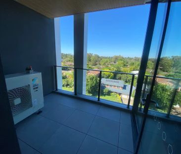 “SURE TO IMPRESS - AS NEW” - Photo 2