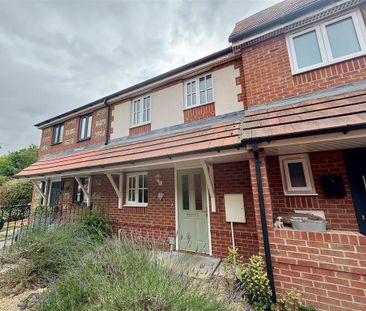 2 bedroom terraced house to rent - Photo 4