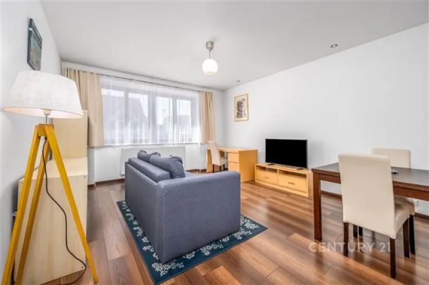 Pronájem bytu 2+1 v rodinném domě se samostatným vchodem | 55 m - Fotografie 1