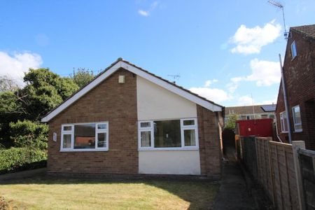 3 bedroom bungalow to rent - Photo 2