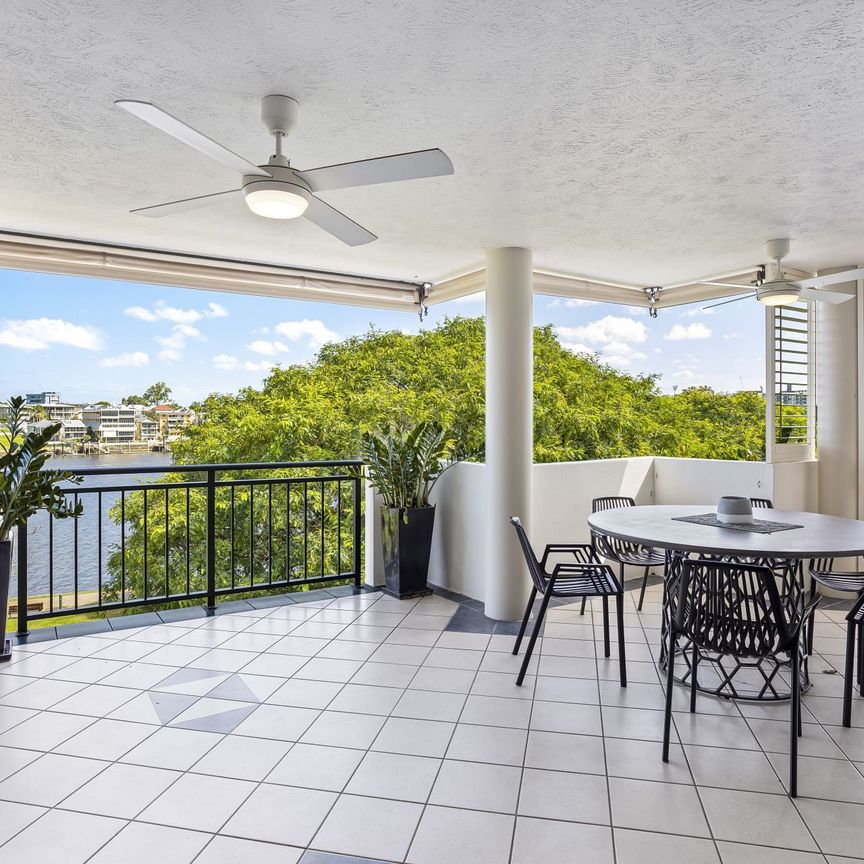 3 Bed Apartment with Undisturbed Views of the Brisbane River - Photo 1