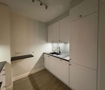 Appartement te huur - Foto 1