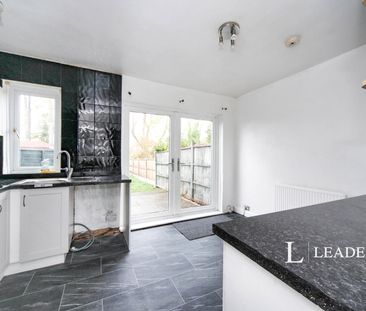 2 bedroom house to rent Third Avenue, Luton, Bedfordshire, LU3 - Photo 3