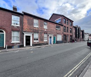 2 bedroom terraced house to rent - Photo 1