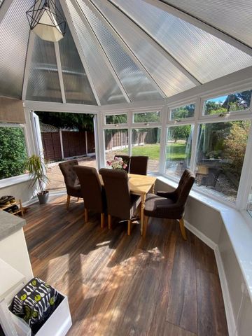 2 bedroom terraced house to rent - Photo 4