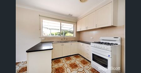 Immaculate Single-Level Home with Extra Parking and Outdoor Alfresco with Gardening inclusive - Photo 5