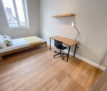 8 bedroom flat to rent - Photo 6