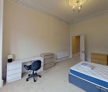 4 bedroom terraced house to rent - Photo 4
