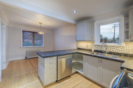 For Lease - 1173 Broadview Avenue, Toronto, Ontario - Photo 4