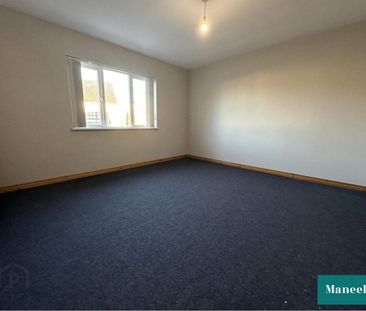 44a The Square - Photo 4