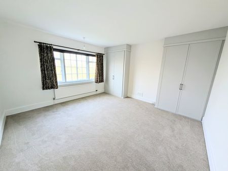 5 Bed Detached House, Lucknow Drive, NG3 - Photo 5