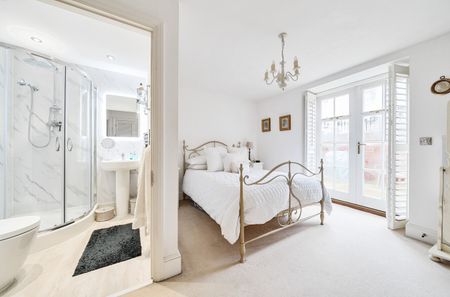 3 bedroom apartment to rent - Photo 5