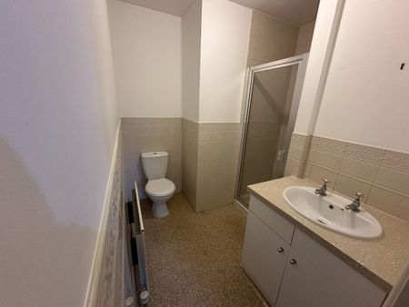 Standish Street, Burnley - Photo 5