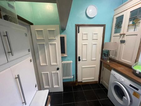 1 bedroom end of terrace house to rent - Photo 2