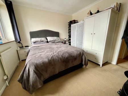 1 bedroom apartment to rent Junction Close, Burgess Hill, West Sussex, RH15 - Photo 3