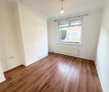 112 Dunraven Avenue, Belfast, BT5 5JS - Photo 3