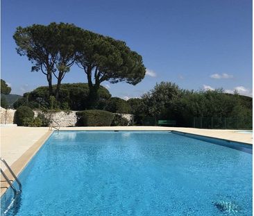 Mazet pour 4 personnes dans un domaine avec piscine et terrain de t... - Photo 2