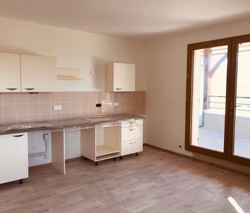 Type 4 duplex récent parking - Photo 1
