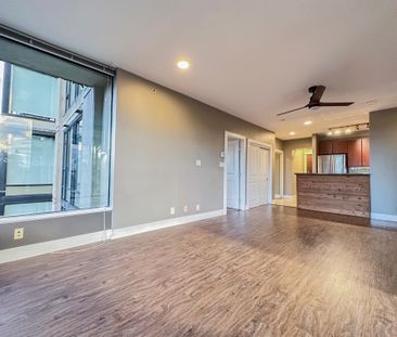 Bright 2 Bedroom Condo In Victoria Hill With Ac & Underground Parking - Photo 4