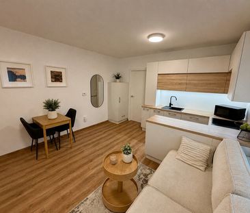 Pronájem bytu 2+kk 63 m² - Photo 1