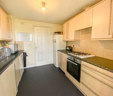 2 Bedroom Apartment - Photo 1