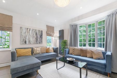 5 bedroom detached house to rent - Photo 2