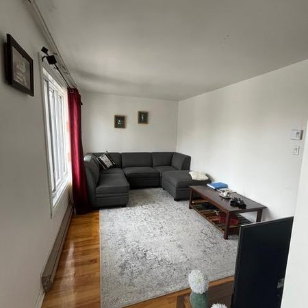 4 1/2 à louer - Saint-Léonard - Photo 3