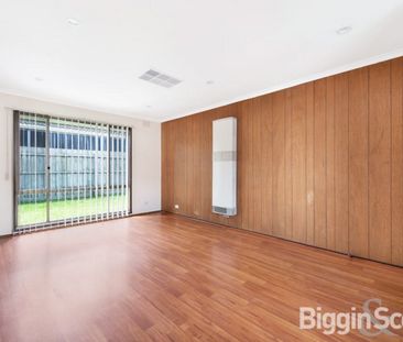 Ready to Move In – 2 Bedroom Villa Unit! - Photo 6