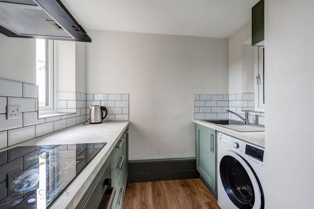 Hallam Chase, Sandygate, Sheffield - Photo 4