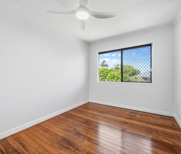 Christmas by the Pool - Your New Home Awaits! - Photo 5