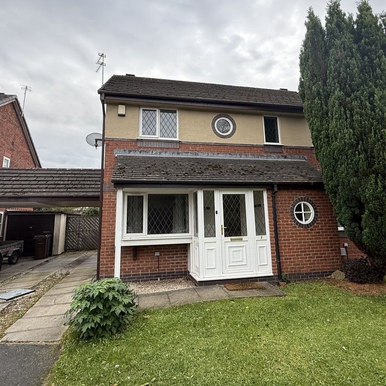 Firfield Close, Preston - Photo 1