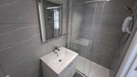 George Lane, London - Photo 5