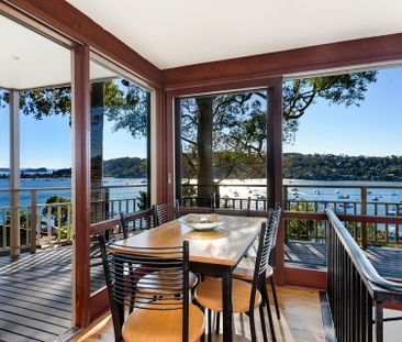 4 Bedroom Home with Stunning Pittwater Views - Photo 4