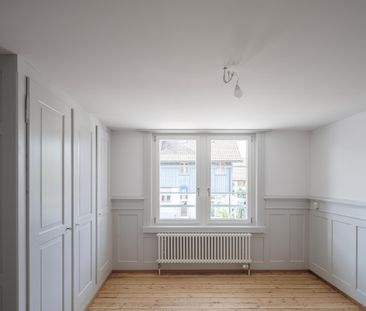 Charmante 3.5-Zimmer-Wohnung an zentraler Lage - Photo 1