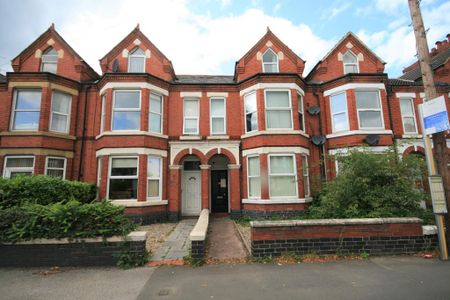 1 bedroom ground floor flat to rent - Photo 4