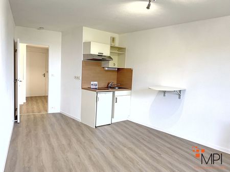 Location Appartement 1 pièce 25m² - Photo 4