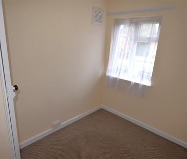 Beake Avenue, Radford, Coventry - Photo 5