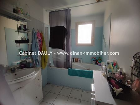 Location Maison 4 pièces 81m² VILDE GUINGALAN 22980 - Photo 5