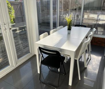 To Rent Bemister Road, Winton, Bournemouth, BH9 £2,320 pcm Tenancy ... - Photo 3