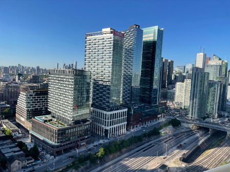 For Lease - 21 Iceboat Terrace Unit# 3501, Toronto, Ontario - Photo 4