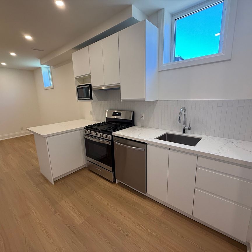 For Lease - 606 Abana Road Unit# Lower, Mississauga, Ontario - Photo 1